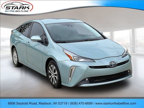 Used 2021 Toyota Prius LE AWD/4WD image 1