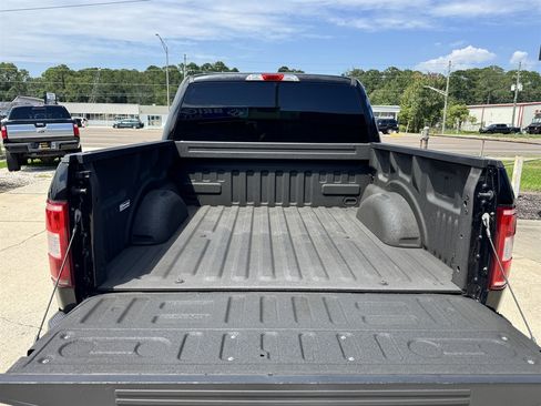 Used 2018 Ford F150 XLT w/ Equipment Group 301A Mid AWD/4WD image 7