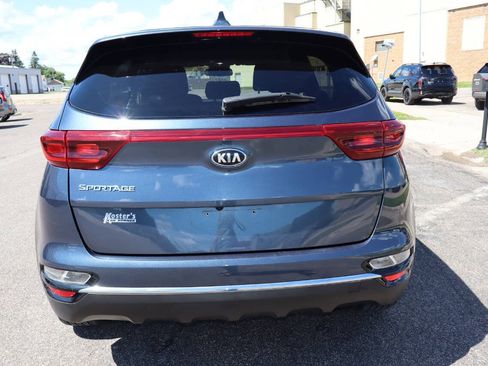 Used 2022 Kia Sportage LX AWD/4WD image 10