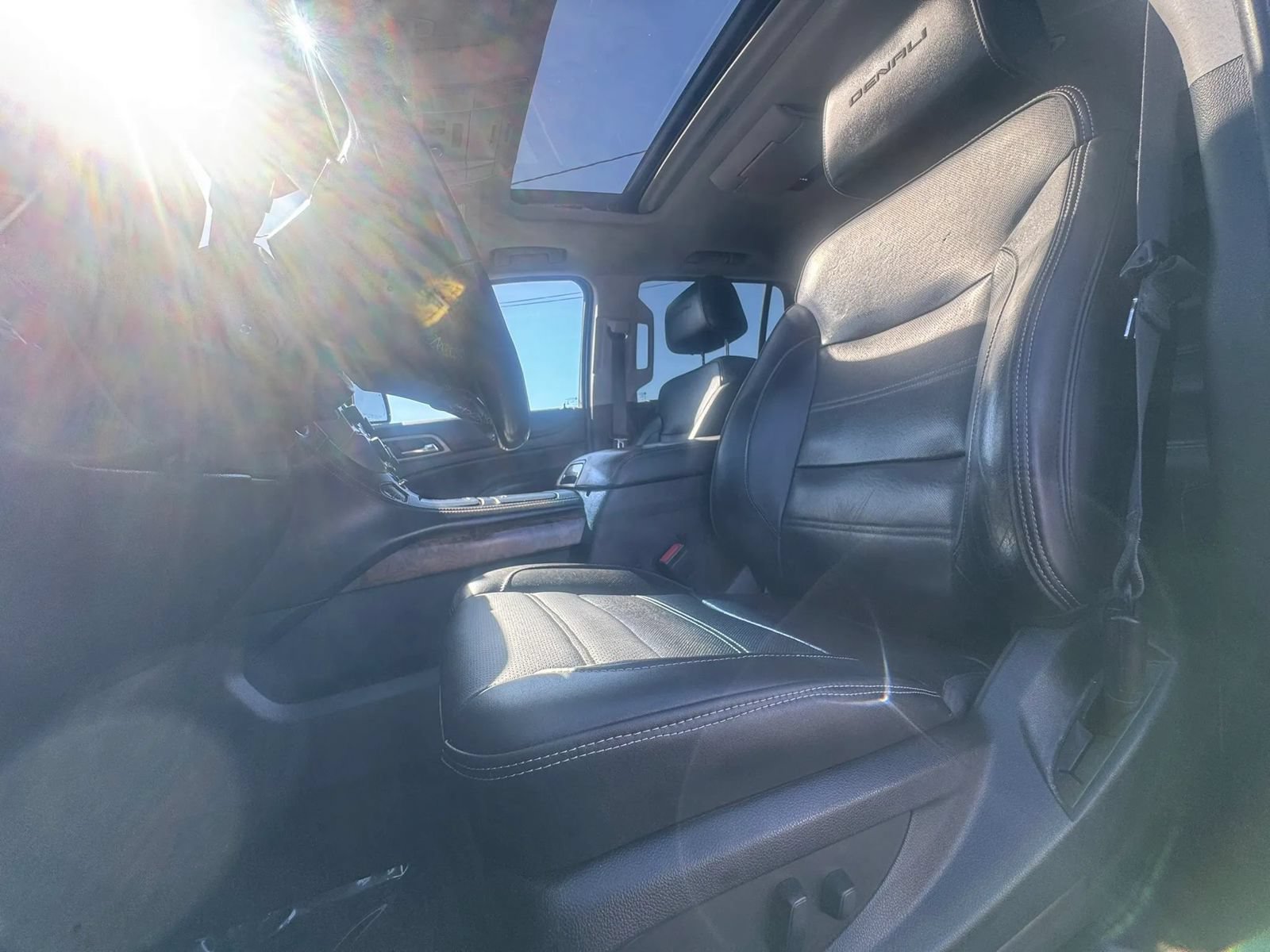 Used 2019 GMC Yukon Denali w/ Open Road Package AWD/4WD image 19