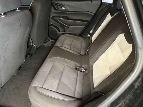 Used 2024 Chevrolet Trax LS FWD image 18