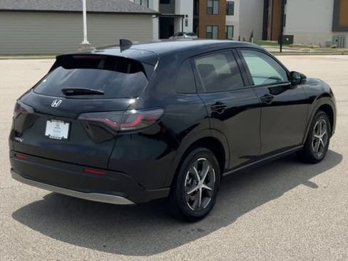 Used 2025 Honda HR-V EX-L image 8