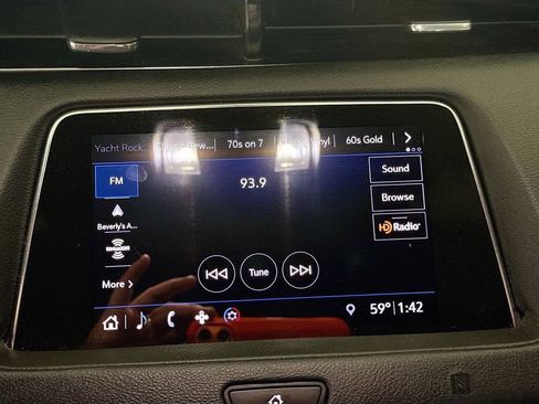 Used 2019 Cadillac XT4 Sport image 16