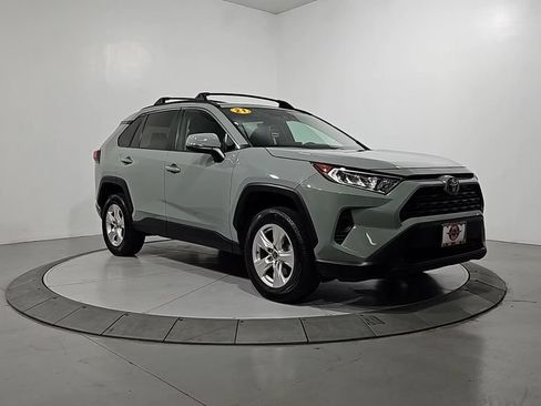Used 2021 Toyota RAV4 XLE w/ Convenience Package AWD/4WD image 8