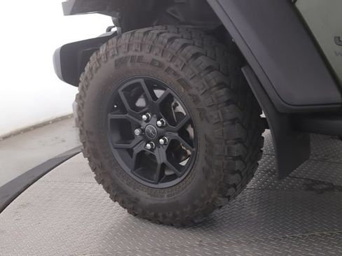 Used 2024 Jeep Wrangler Unlimited Sport AWD/4WD image 14