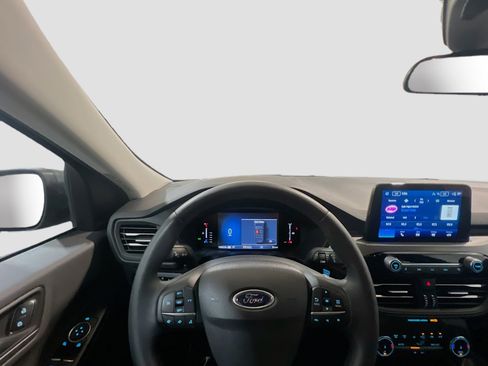 Used 2023 Ford Escape Active FWD image 7