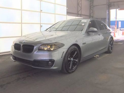 Used 2016 BMW 528i Sedan RWD image 2