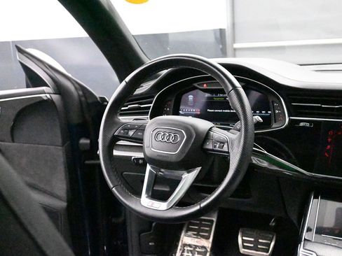 Used 2022 Audi SQ8 Prestige AWD/4WD image 31