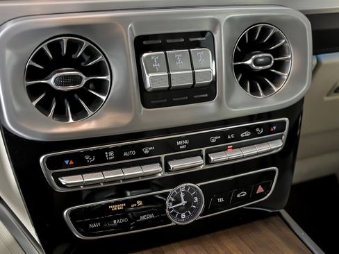 Used 2021 Mercedes-Benz G 550 image 34