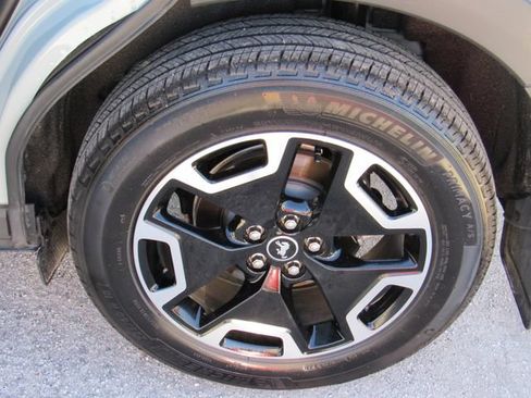 Used 2024 Ford Bronco Sport Outer Banks w/ Tech Package AWD/4WD image 15