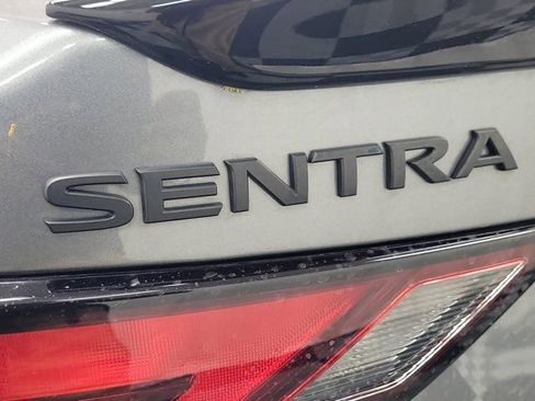 Used 2023 Nissan Sentra SR w/ Midnight Edition Package FWD image 7