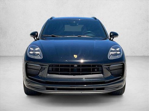 Used 2022 Porsche Macan S AWD/4WD image 3
