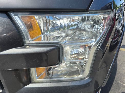 Used 2016 Ford F150 Lariat AWD/4WD image 9