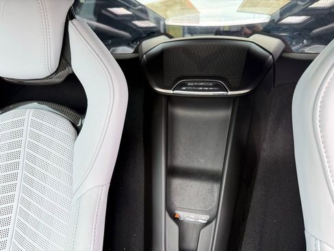 Used 2021 Chevrolet Corvette Stingray Preferred Cpe w/ Battery Protection Package RWD image 23