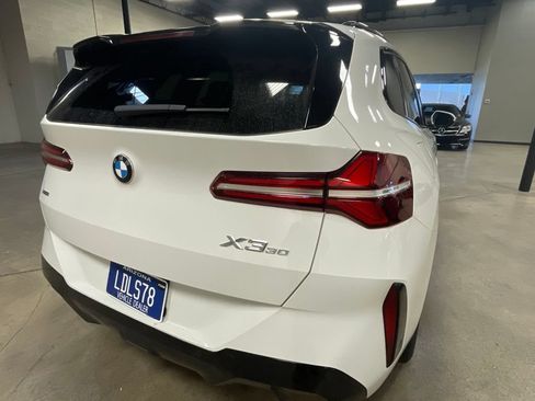 Used 2025 BMW X3 xDrive30i AWD/4WD image 6