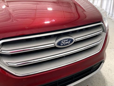 Used 2018 Ford Escape SEL AWD/4WD image 7