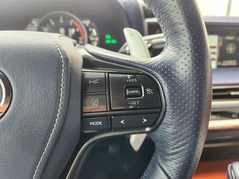 Used 2018 Lexus LC 500 Coupe image 29