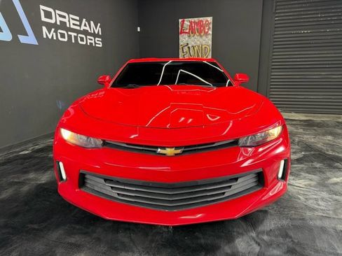 Used 2017 Chevrolet Camaro LT RWD image 2