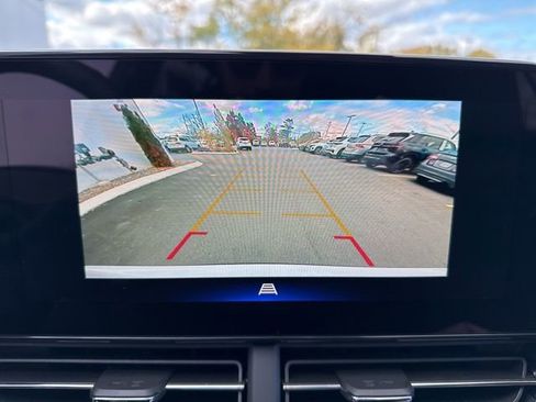 Used 2024 Chevrolet Trax ACTIV w/ Sunroof Package image 16