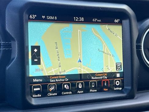 Used 2023 Jeep Wrangler Unlimited Sahara image 22