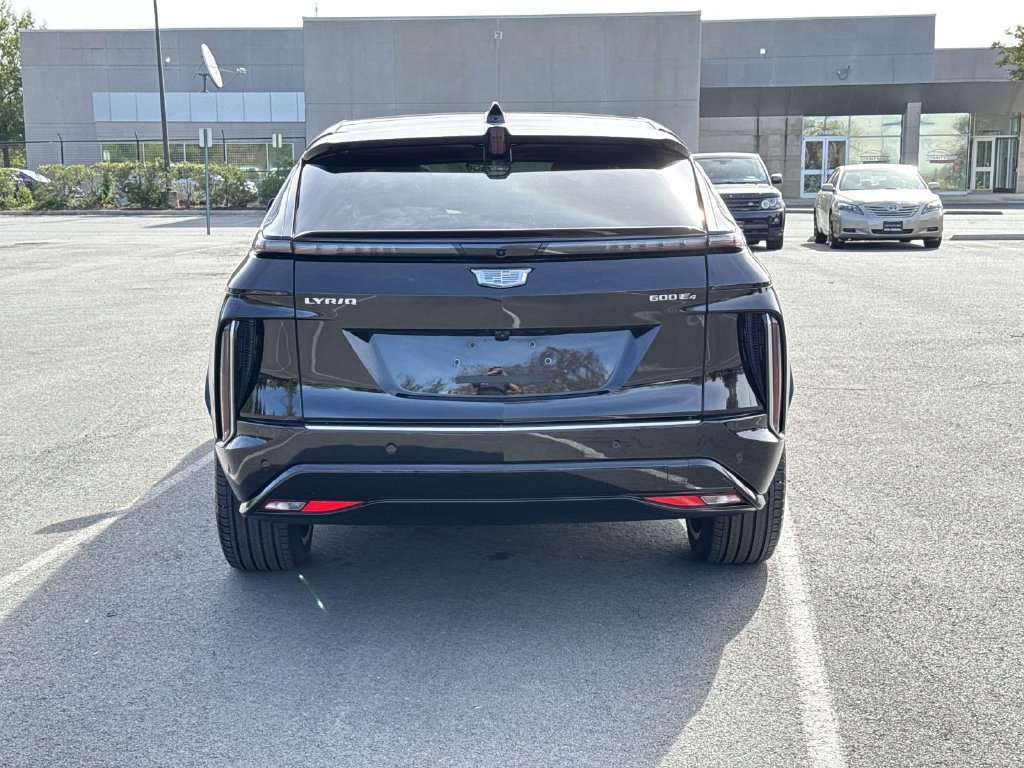 Certified 2026 Cadillac Lyriq Signature Luxury w/ Nappa Leather Package AWD/4WD image 23