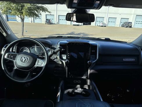 Used 2024 RAM 3500 Laramie image 14