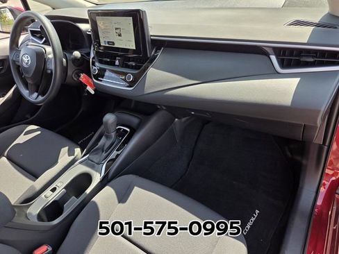 Used 2026 Toyota Corolla LE FWD image 17