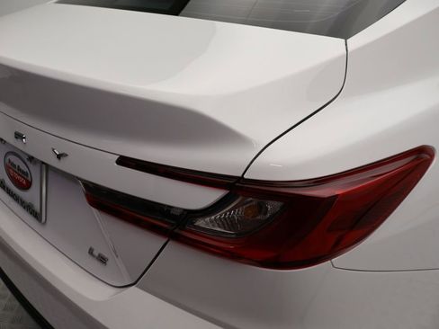 Certified 2025 Toyota Camry LE FWD image 9