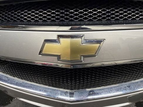 Used 2011 Chevrolet Malibu LS image 28