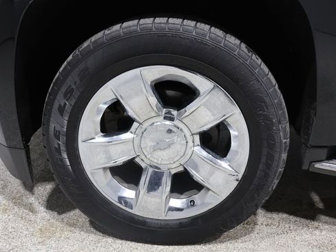 Used 2016 GMC Yukon SLT image 8