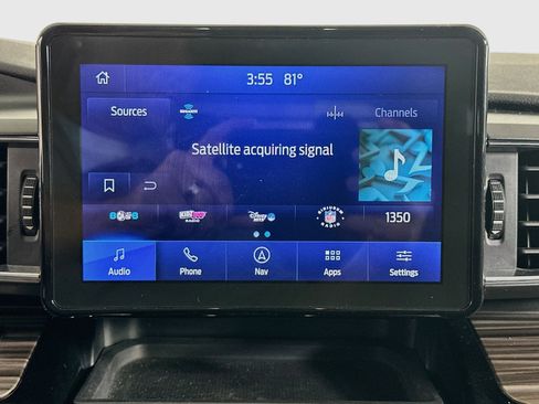 Used 2021 Ford Explorer Limited w/ Hybrid Equipment Group 310A RWD image 21
