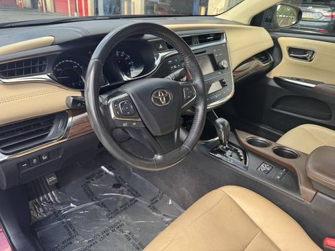 Used 2013 Toyota Avalon XLE Touring FWD image 20