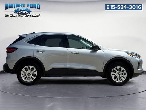 Used 2024 Ford Escape Active w/ Tech Pack #1 AWD/4WD image 6