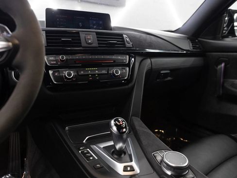 Used 2019 BMW M4 CS w/ Executive Package RWD image 37