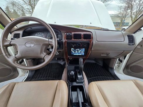 Used 1998 Toyota 4Runner Limited image 16