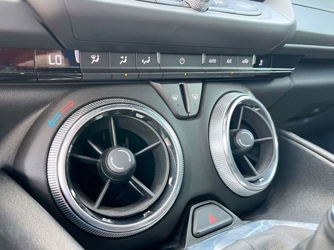 Used 2019 Chevrolet Camaro SS RWD image 15