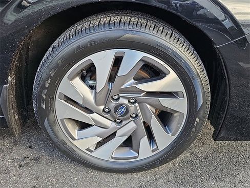 Used 2023 Subaru Legacy Limited image 8