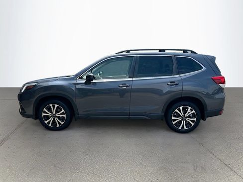 Used 2023 Subaru Forester Limited AWD/4WD image 7