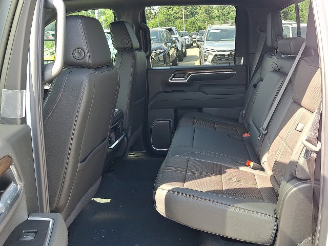 New 2026 Chevrolet Silverado 2500 High Country w/ Technology Package AWD/4WD image 5