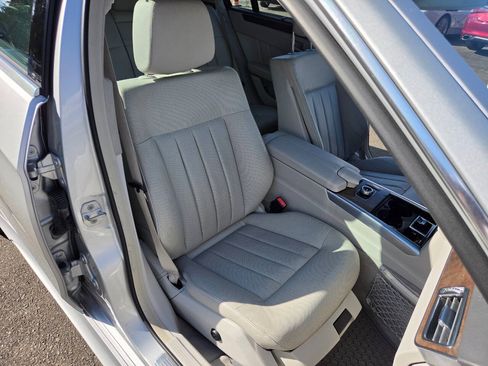 Used 2014 Mercedes-Benz E 350 4MATIC Wagon w/ Premium 1 Package image 12
