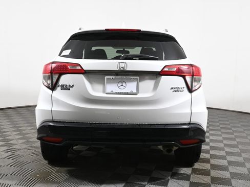 Used 2022 Honda HR-V Sport image 10