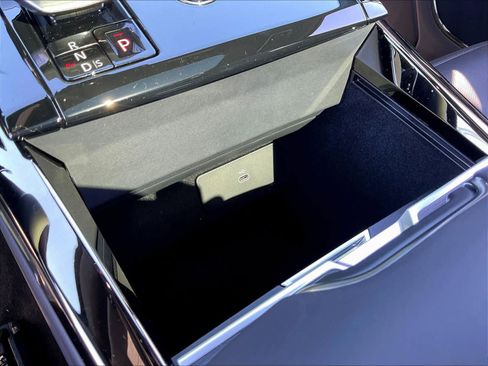 New 2026 Land Rover Range Rover Sport Dynamic SE AWD/4WD image 23