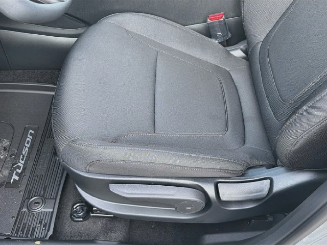 New 2026 Hyundai Tucson SE FWD image 19