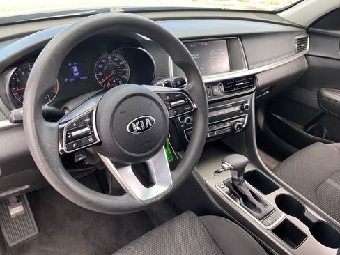Used 2019 Kia Optima LX FWD image 17