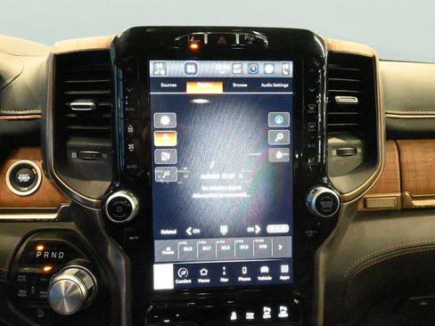 Used 2023 RAM 1500 Limited image 26