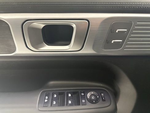 Used 2024 Hyundai Santa Fe Limited image 15