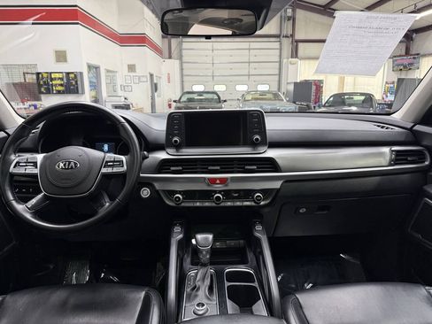 Used 2021 Kia Telluride S AWD/4WD image 22