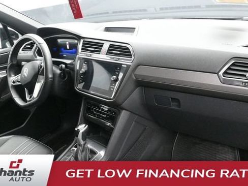 Used 2024 Volkswagen Tiguan SE R-Line AWD/4WD image 16