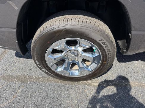 Used 2020 RAM 1500 Big Horn AWD/4WD image 24