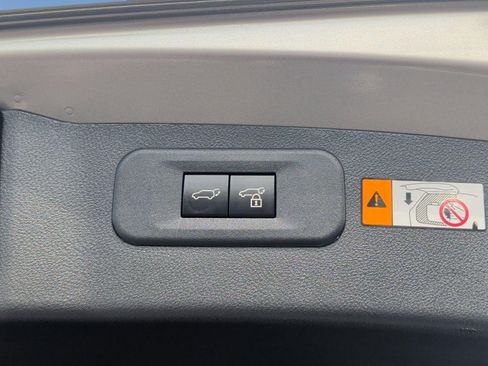 Used 2025 Lexus NX 250 FWD w/ Accessory Package (2T) image 28